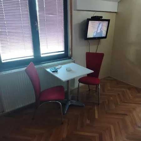 Stan Na Dan Iva 3 Užice